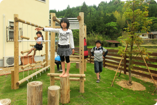 木製　ウッドランド